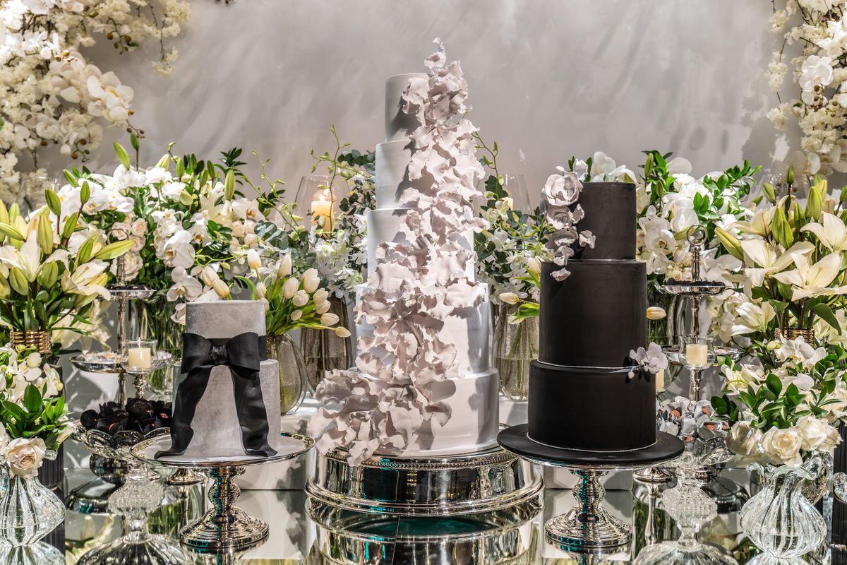 Wedding cake – illustrative photo
